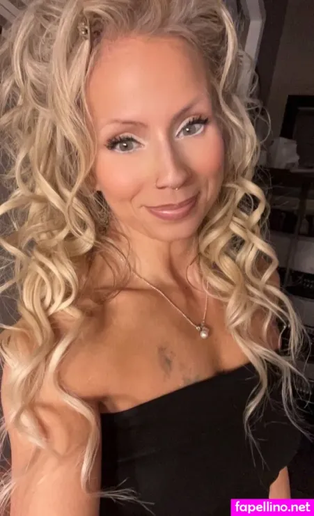 Lil Vixen2 OnlyFans Thumbnail #K39hD9X3MB