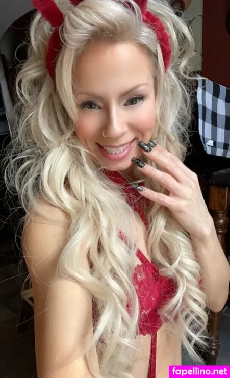 Lil Vixen2 OnlyFans Thumbnail #RIZ45q6q9M