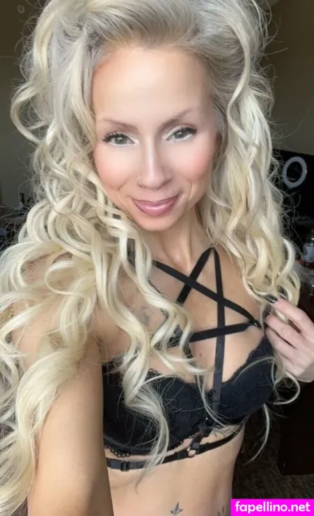 Lil Vixen2 OnlyFans Thumbnail #jkwYEQQ6bF