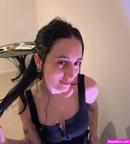 Lila Freckles OnlyFans Thumbnail #H5izCe4jpt