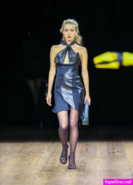 Lila Grace Moss OnlyFans Thumbnail #tMKV4hQqhW