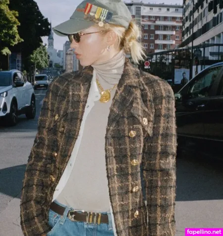 Lila Moss OnlyFans Thumbnail #5TgzdDEDho