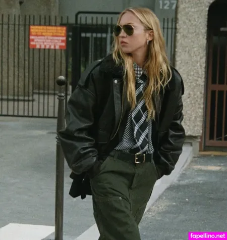 Lila Moss OnlyFans Thumbnail #AQJTJWxnGj