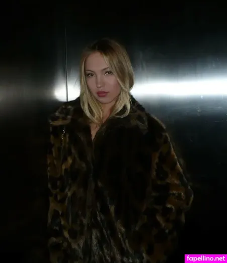 Lila Moss OnlyFans Thumbnail #aNQ7rCmb9r