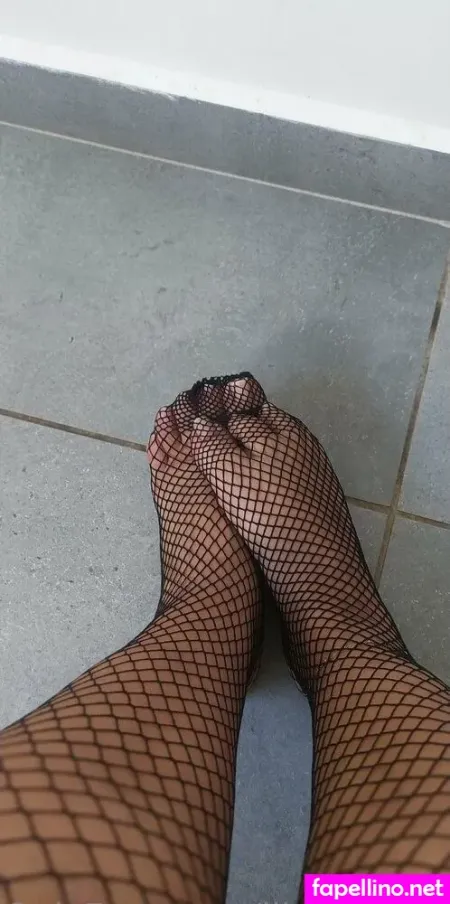 Lila974974 OnlyFans Thumbnail #1qAzIG4eEC