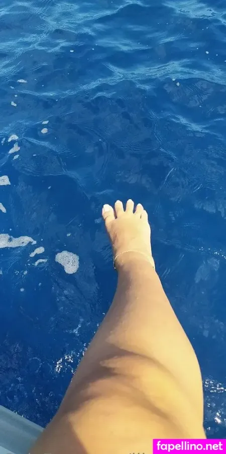 Lila974974 OnlyFans Thumbnail #RmOczuehY0