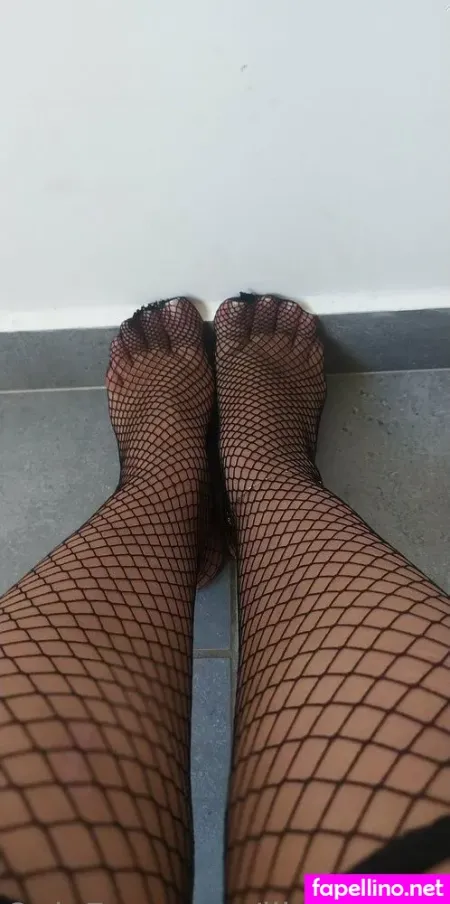 Lila974974 OnlyFans Thumbnail #mDm7uJB6HT