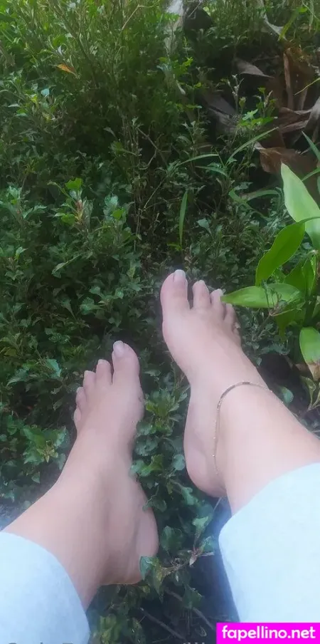 Lila974974 OnlyFans Thumbnail #ns2D5qwiHU