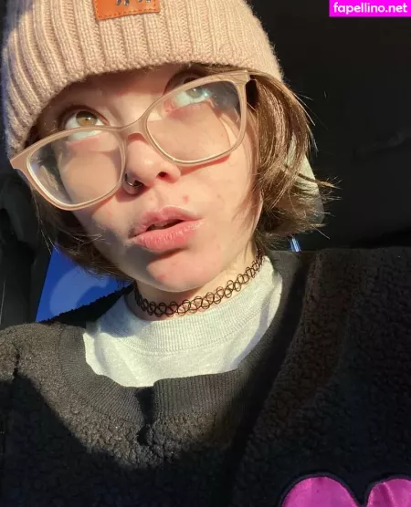 Lilac Lullaby OnlyFans Thumbnail #BBy4JuMSb9