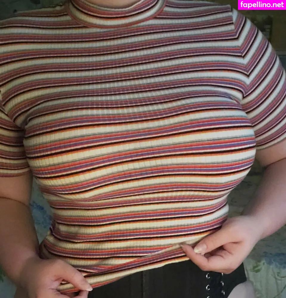 lilac._and._lily, lilacandholly Nude Leaked OnlyFans Photo #2nAx1468pe