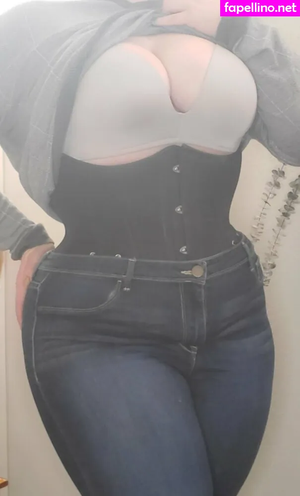 lilac._and._lily, lilacandholly Nude Leaked OnlyFans Photo #2txnSYRoia