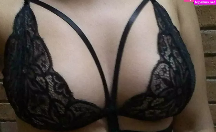 Liladrez OnlyFans Thumbnail #WacnKHZr8C