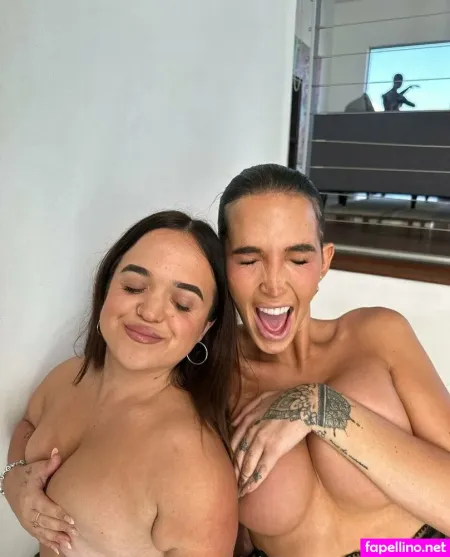 Lilah Gibney 2 OnlyFans Thumbnail #XDPgnuoxRN