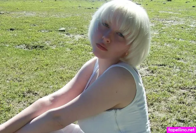 Lilahangelcake OnlyFans Thumbnail #AGwPxAU8yv