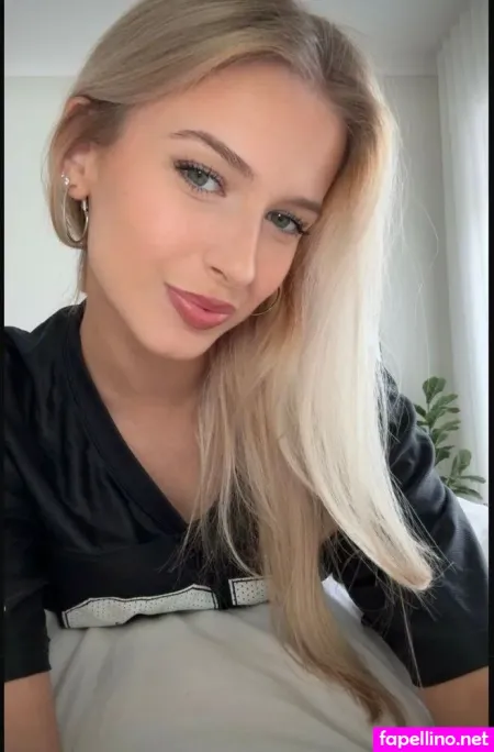 Lilahhrosee OnlyFans Thumbnail #0AxobqJumi