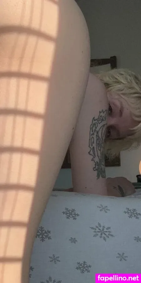 Lilahlovexxx OnlyFans Thumbnail #lMb3AmUvSW
