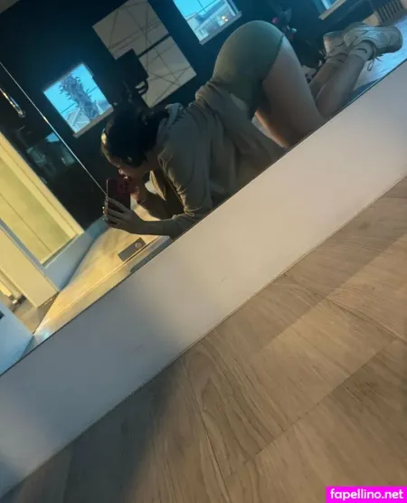 Lilarosegray OnlyFans Thumbnail #HUNkbcsI50