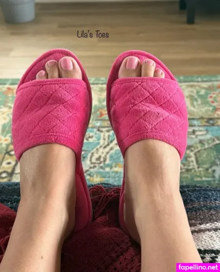 Lilas Toes OnlyFans Thumbnail #GPrIW2hFvX