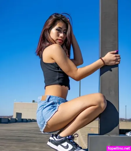 Lilasianbaex OnlyFans Thumbnail #IuGTvVhU1O
