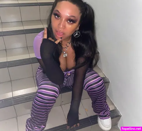 Lilasianthiccie Main Profile Photo