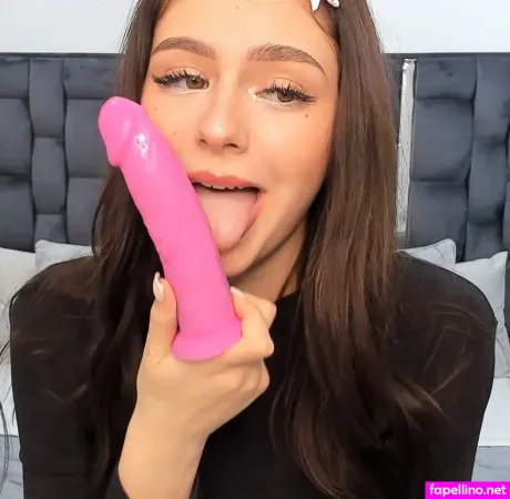 Lilasolace OnlyFans Thumbnail #GAwXJrWmyf