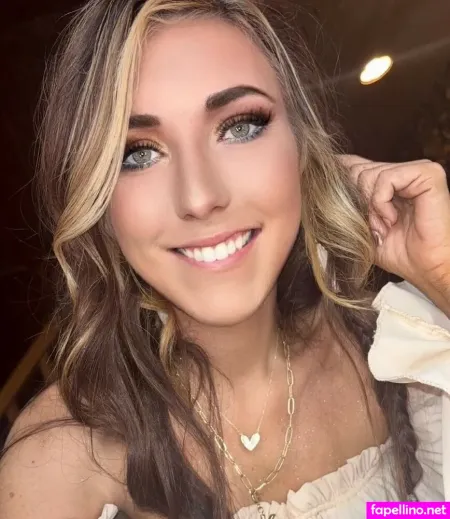 Lilbabe98 OnlyFans Thumbnail #hRORpcKISn