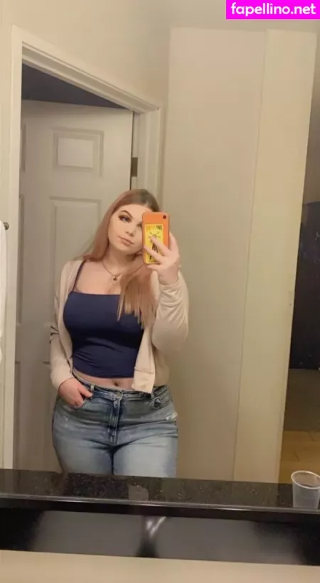 Lilbaddiepayxoxo OnlyFans Thumbnail #rCYE67Dmjw