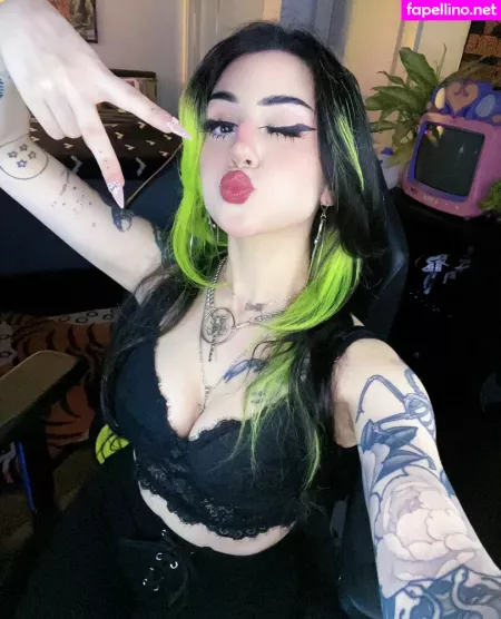 Lilbatty OnlyFans Thumbnail #4tN3r9u3NS