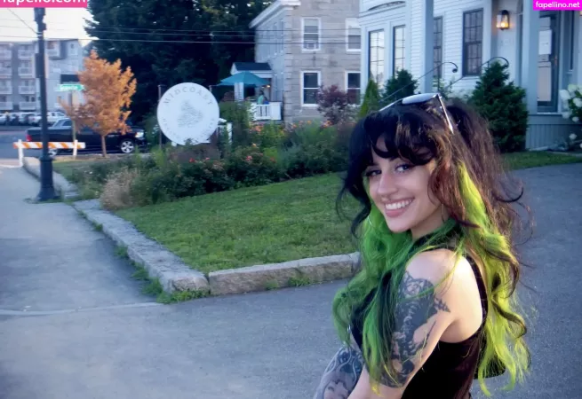 Lilbatty OnlyFans Thumbnail #wDfCCYiWT0