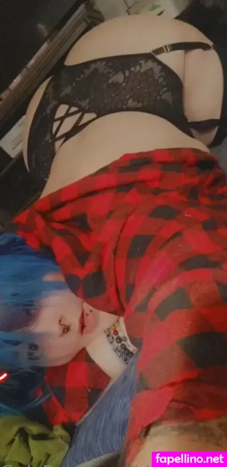 Lilbbwstoner OnlyFans Thumbnail #KwIMvFKgHs