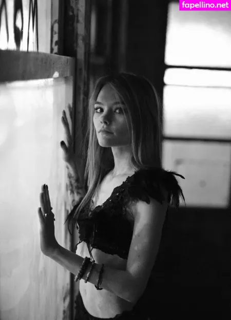 Lilbird 777 OnlyFans Thumbnail #UNZUiFH80B