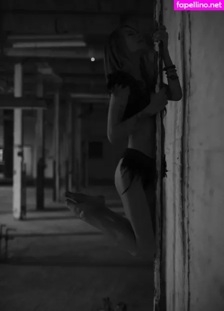 Lilbird 777 OnlyFans Thumbnail #YqIzdcU6h5