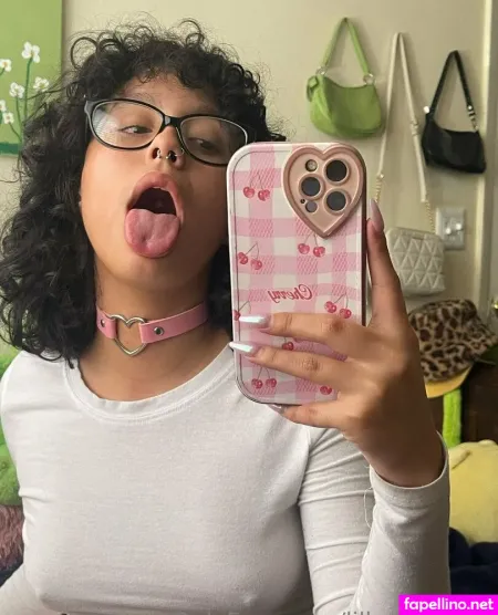 Lilbootyyfree OnlyFans Thumbnail #tL8JtWkYWI