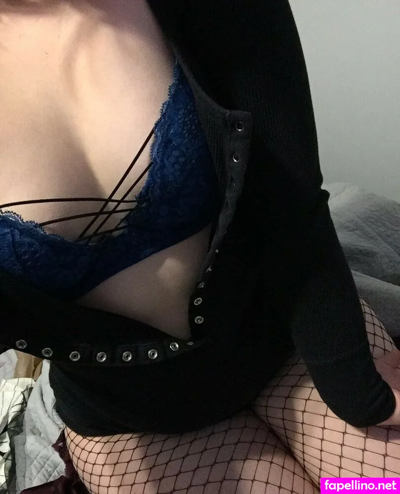 Moonn-princesss, lilbunny.baby, lilbunnybabyx Nude Leaked OnlyFans Photo #dSPJtEikmz