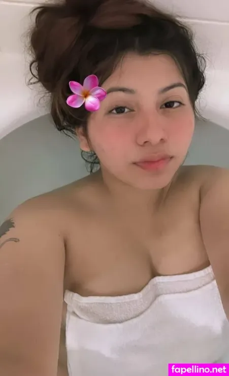 Lilcami OnlyFans Thumbnail #G5jU2Bb6ci