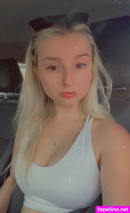 Lilchloek OnlyFans Thumbnail #N1d2mc1KWi