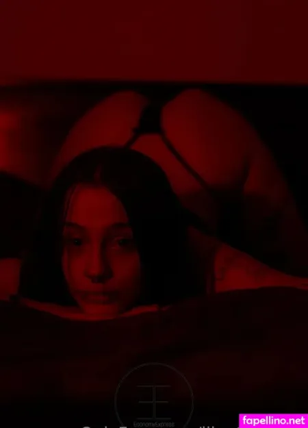 Lilgothbarbie OnlyFans Thumbnail #AbWkU6Swab