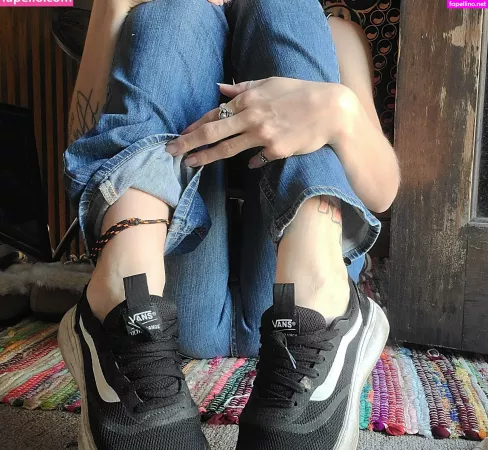 Lilhippietoes OnlyFans Thumbnail #T2S5EwvwWW