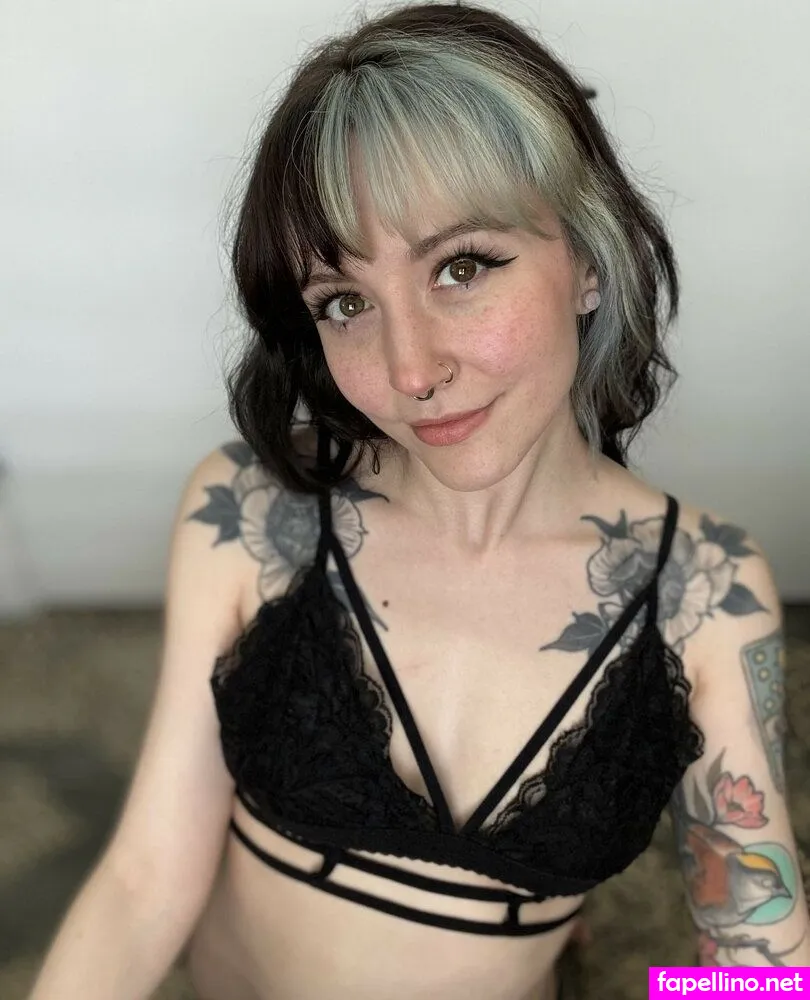 lilhoneybee_, lilhoneybeee Nude Leaked OnlyFans Photo #OJFGch2p2T