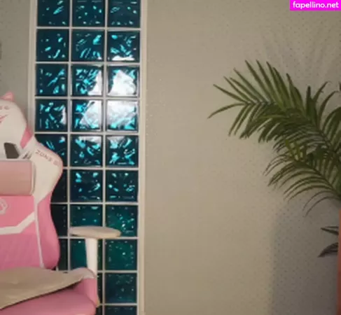 Lili 01 OnlyFans Thumbnail #Hi3bL3xfkF