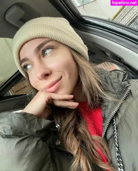 Lili Babe OnlyFans Thumbnail #y9ZDHZBxZe