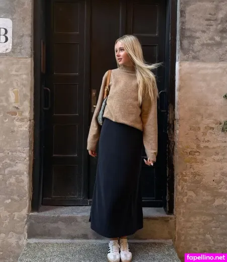 Lili Hamann OnlyFans Thumbnail #iRGCZDiYOx