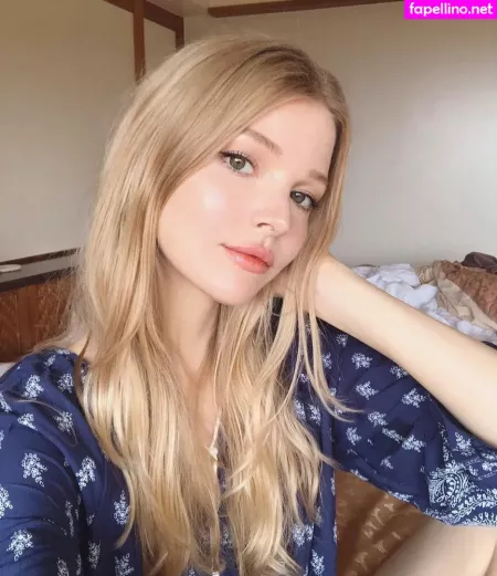 Lili Johansson OnlyFans Thumbnail #b8AZHOHULr