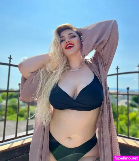 Lili Marko OnlyFans Thumbnail #QeUrjmENjp