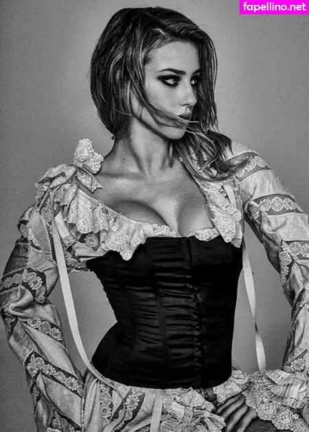 Lili Reinhart OnlyFans Thumbnail #BVPjx6qhKW