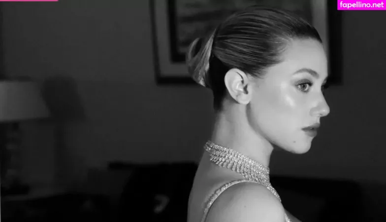 Lili Reinhart OnlyFans Thumbnail #D2XiKRM9Ly