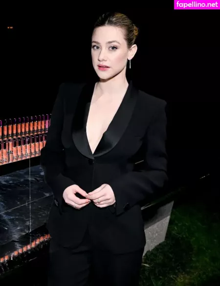 Lili Reinhart OnlyFans Thumbnail #H686iFawlg