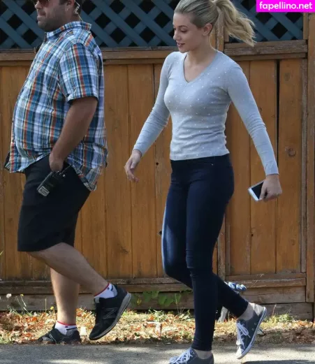 Lili Reinhart OnlyFans Thumbnail #JFLmWo8Lkl