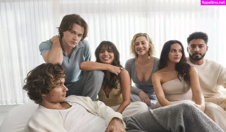 Lili Reinhart OnlyFans Thumbnail #LcH7blnPmx