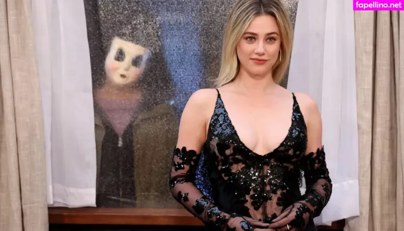 Lili Reinhart OnlyFans Thumbnail #Rwr7dI8iKQ